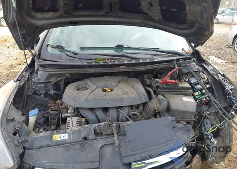 2013 Hyundai Elantra Gls/Limited z USA, uszkodzony, nr VIN KMHDH4AE9DU649060